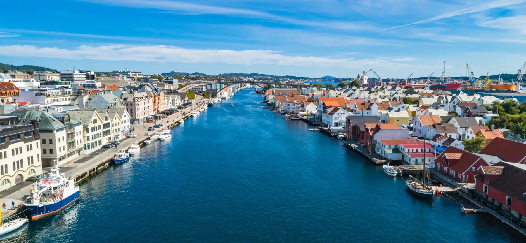 Haugesund sentrum og Smedasundet sett fra luften